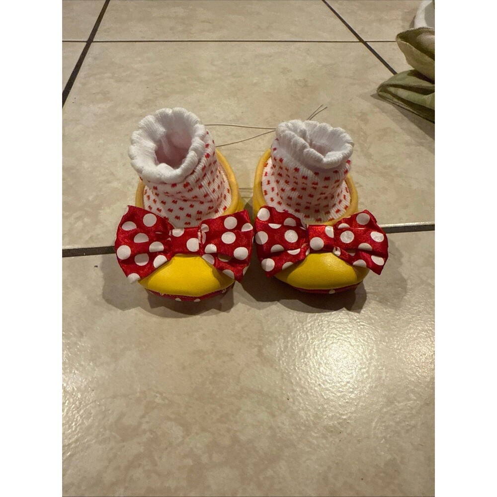 Minnie mouse baby shoes